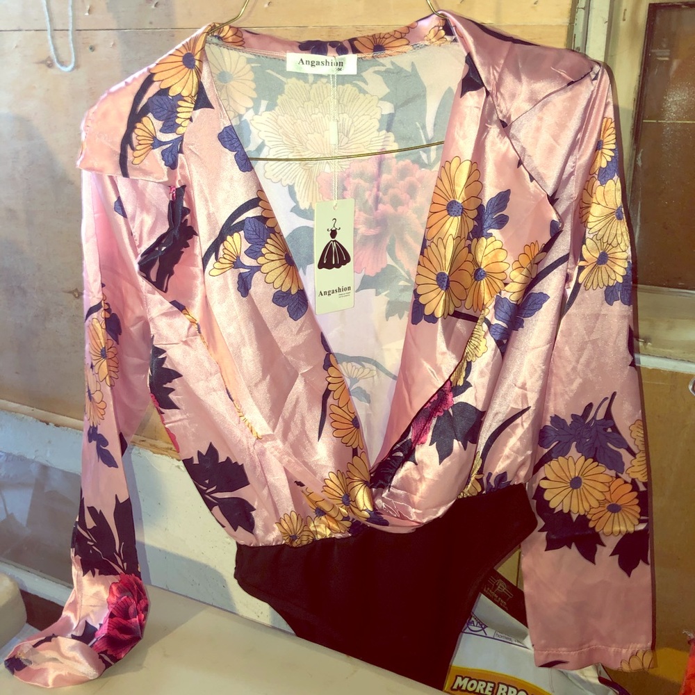 Beautiful pink blouse/bodysuit
